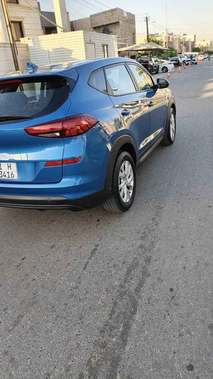 هونداي_توكسان موديل 2019
وارد امريكي حادث 
ربع بنيد بدون دواخل 
بدون ايرباك
وبيها صبغ جاملغ خلفي بدون دواخل 
محرك كير مكفولات 
تبريد ثلج 
تخم تاير جديد 
صدر تمام 
ماشيه 88
شاشه
كامره دواره
نضام اوتو 
تحكمات ستيرن
سايد بريك 
 وضعيات انضمه قيادة 
السعر 147 وبي مجال 
مكان السيارة بغداد 
حي الجامعة 
***********
***********

‏
