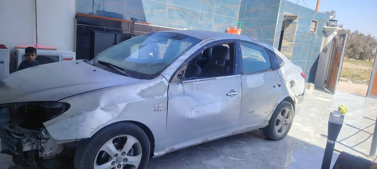 سلام عليكم  يجفيكم شر  الحوادث 
اافانتي موديل 2007 بغداد سنويه باسمي ابيع  على حادثها  
 السعر 44. واسط عزيزيه  *********** 
***********
