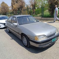 أوميغا • ١٩٩٣ • جير أوتوماتيك