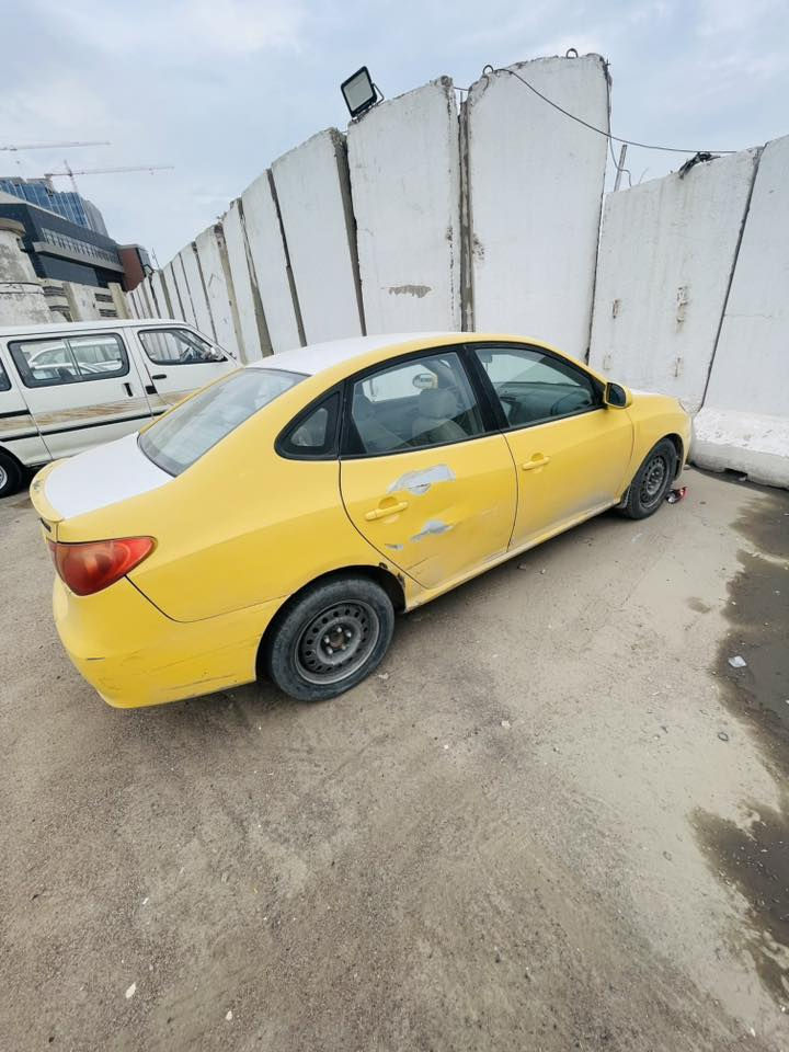 الانتره 2008 مكينه 2000 بسمي رقم بغداد انكليزي مصفره
مكاني الدوره سعر 72 ورقه وبيه مجال قليل 
***********
