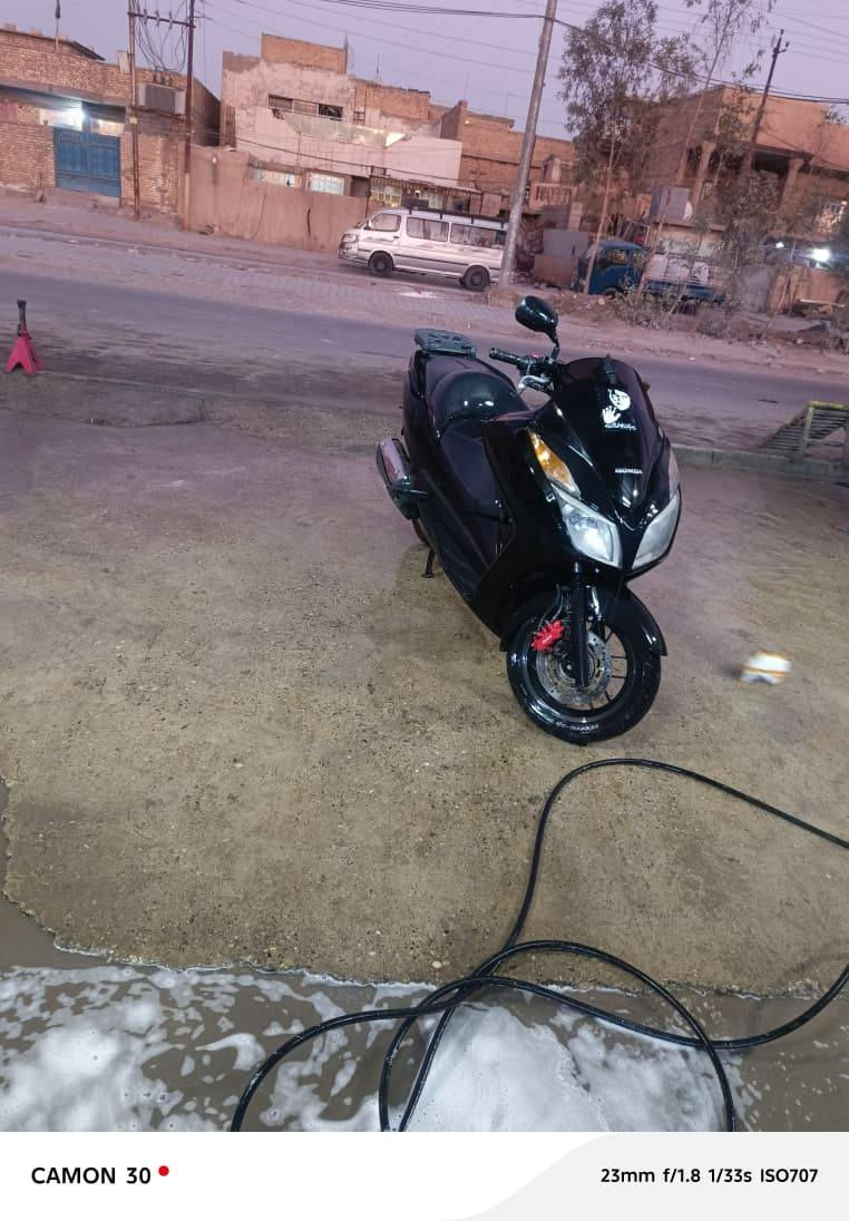 السلام عليكم 
دراجه فورزه 0\12 نظيفه يراد ترتيب بسيط 
ونوزل تبديل 

جهاز حساس
تدفئه بل يدات
نضام جي بي اس 
مانع تزلق
زنون
 
لبيع او مراوس /مكاني بغداد/الحسينيه 

***********
