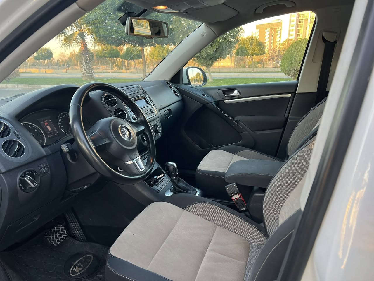 ***********.  …….2012
