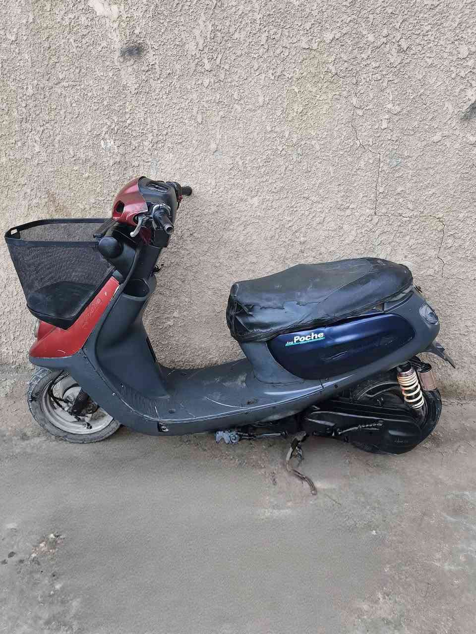 منغولي 150 الف قفل بدون عملة شغالة مكينة مامجفتة تايرات جدد ***********
