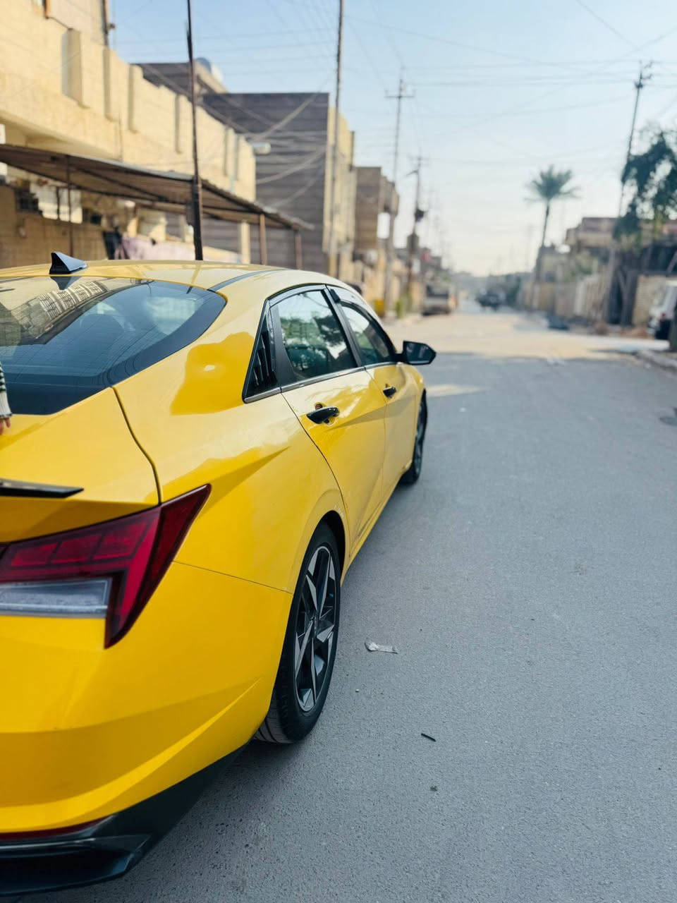 سلام عليكم سياره لبيع النتر مديل ٢٢ رقم بغداد بسمي كير اومكنينه كفله تخم تاير جديد مكان سياره بغداد السعر ١٥٠ بيه مجال شي قيل  سياره مكفول كفله عامه من تبديل الشاصي او لغد كفله بيه صباغ شي قيل  كشن جلد فوال سياره اوحد على وحد رقم هاتف ***********
