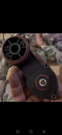 بسم الله الرحمن الرحيم اللهم صلي على محمد وآل محمد يتوفر لدينا علامة ص...