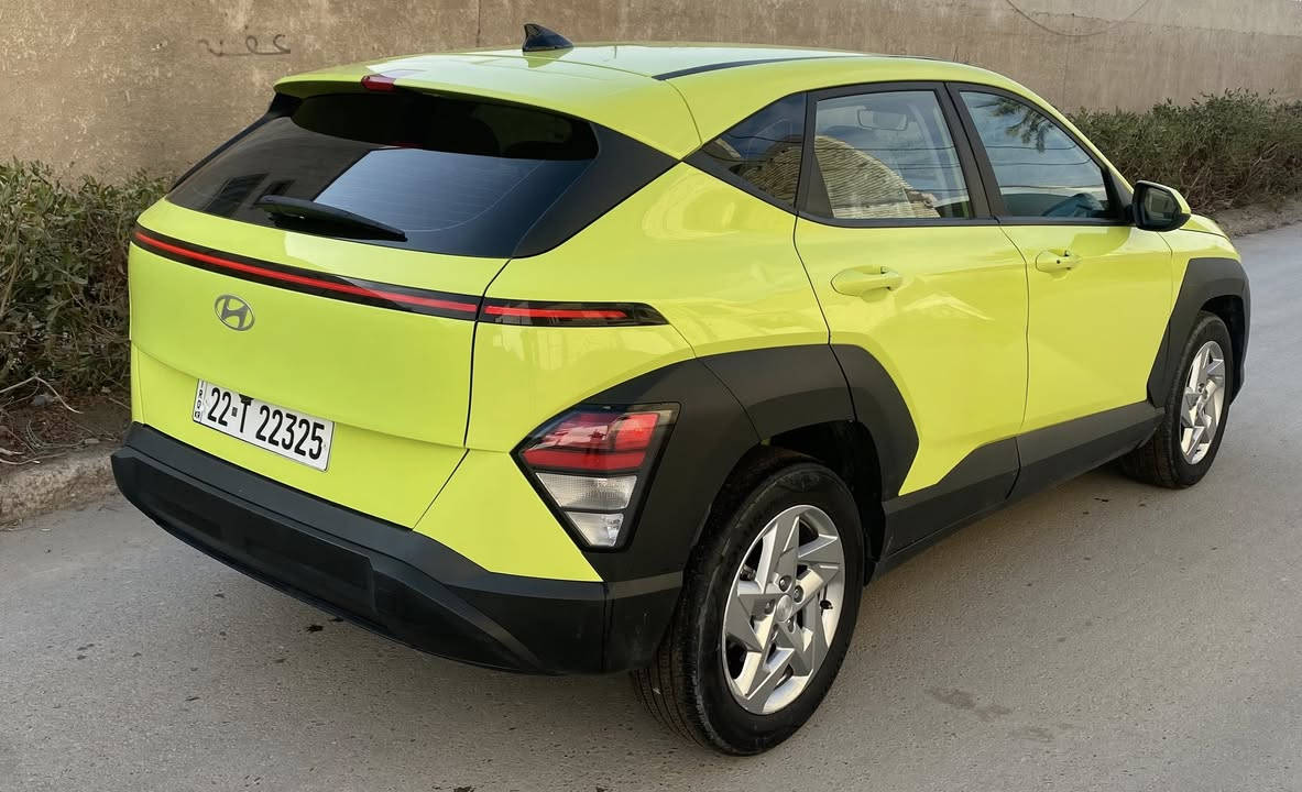 السلام عليكم :
كونا : ( 2024 ) لون مميز 
السعر : 171 
موبايل : ***********
ا——————————————————
حادث : 
شخط بالبابين بسيط 
ملاحظه : كلير من امريكا ( نص قبق الصندوق ) 
بدون دواخل 
بدون ايرباك 
ا——————————————————
مواصفات : 
بصمة / تشغيل عن بعد / شاشة كبيرة متصل / عداد اليكتروني / كامرة / رادار امامي وجانبي / داخل رصاصي فاتح / مانع انزلاق / تحكم ستيرن / كروس سرعة / اطفاء ذاتي عند التوقف / تحديد مسار / ويل كب
