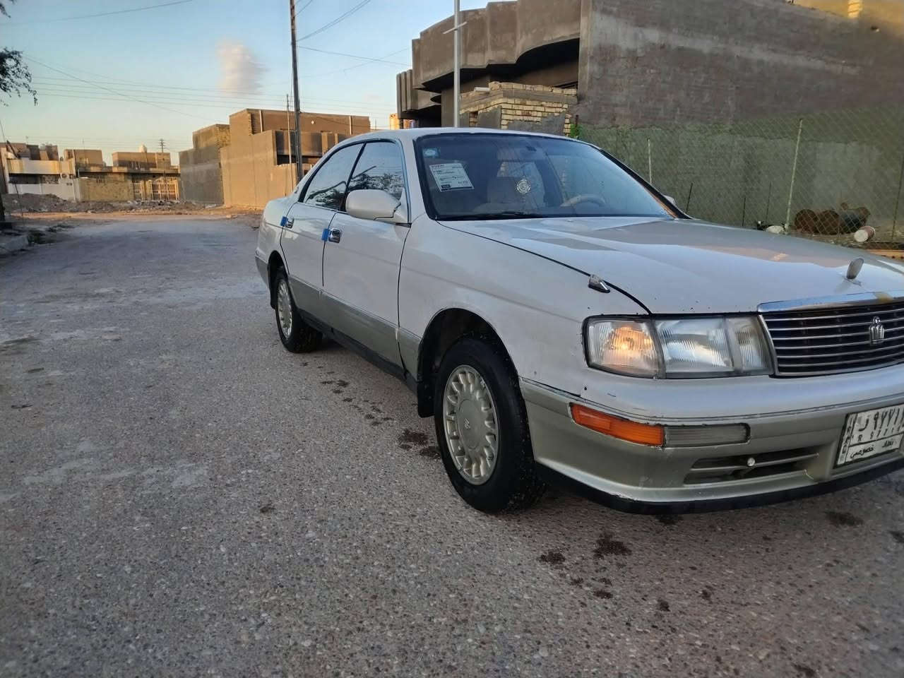 السلام عليكم ورحمه الله
للبيع بطه منفصل لون لؤلؤي موديل 1991 رقم بغداد ا () تحويل مباشر سنويه مجدده لل2028
گير ومكينه 2500 شرط النظافه السياره كفاله من العيب الشرعي والضربه والاصوليات والصبغ   السياره جاهزه من دواخل تخم تاير كهربائيات حداديه خير من الله السياره 
مكانها ميسان كميت  السعر 55 وبيها مجال للشراي 
للاتصال ***********
