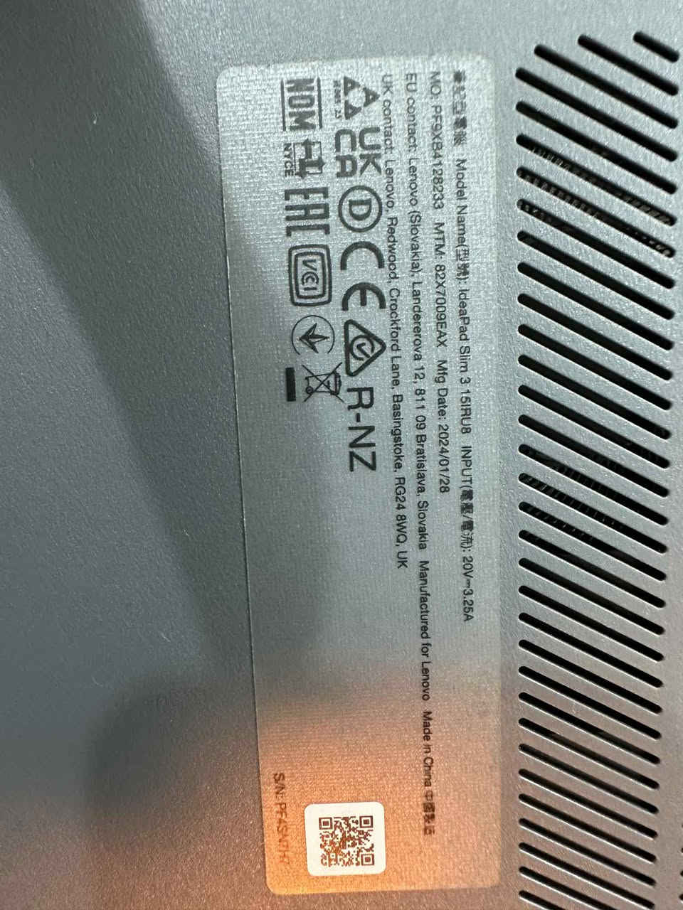 Lenovo idea pad 3 slim…..
السلام عليكم شباب
متاح حاسبه lenovo 
استعمال قليل كلشش
المواصفات:
Core i3 gen 13 جيل 
RAM:8
Hard:256ssd
System:windows 11 home 
Graphics Card:intel graphics cards 
السعر:٣٩٩الف وبي مجال 
العنوان نجف ومتاح توصيل لجميع المحافظات 
الرقم ***********
حجم الشاشة 15.9
