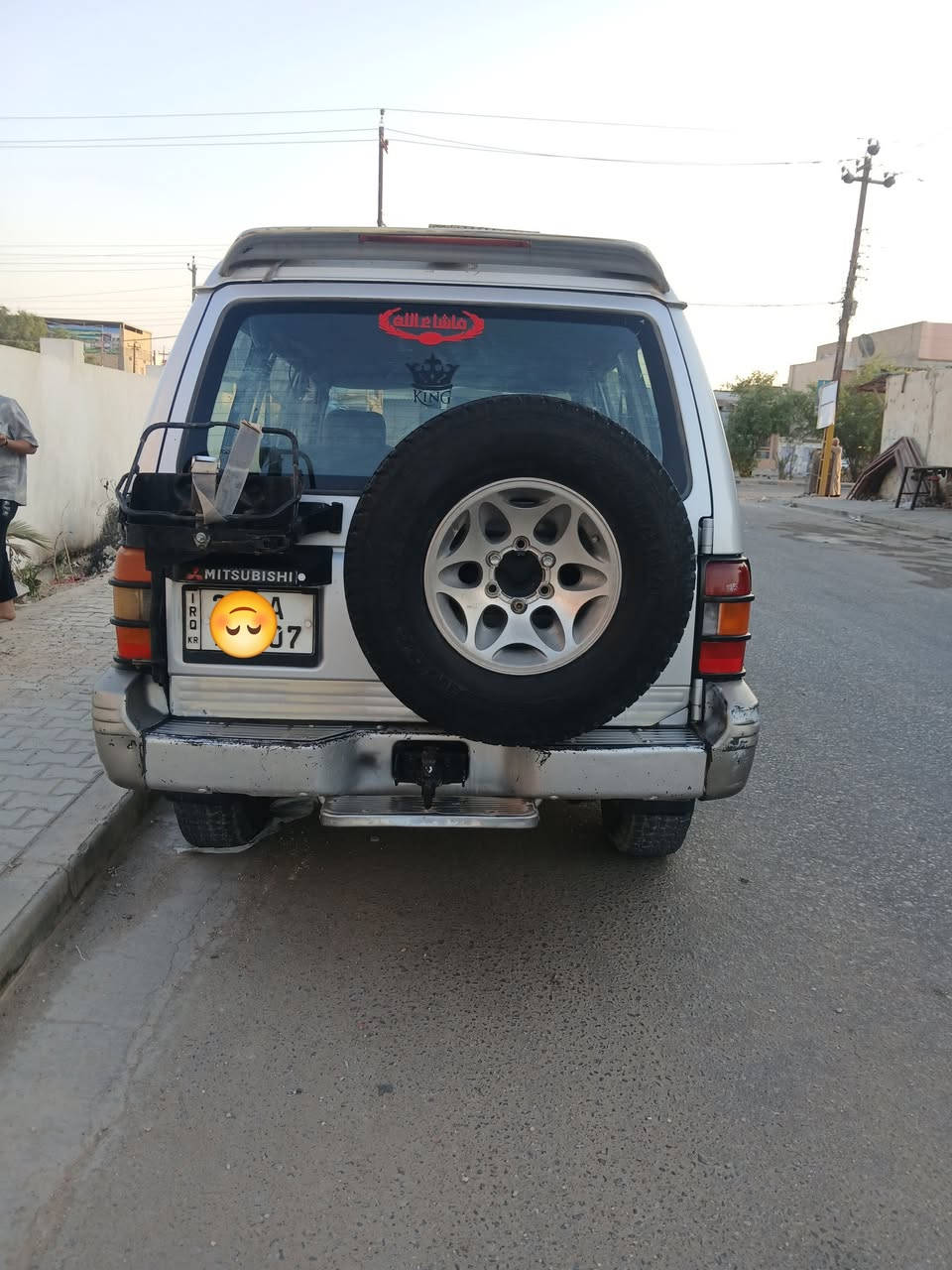 السلام عليكم باجيرو للبيع موديل 2000 محرك بلادي كير عادي حداديه جديده رقم اربيل انكليزي مكان السياره النجف الاشرف السعر 65 وبيه مجال للاستفسار ***********
