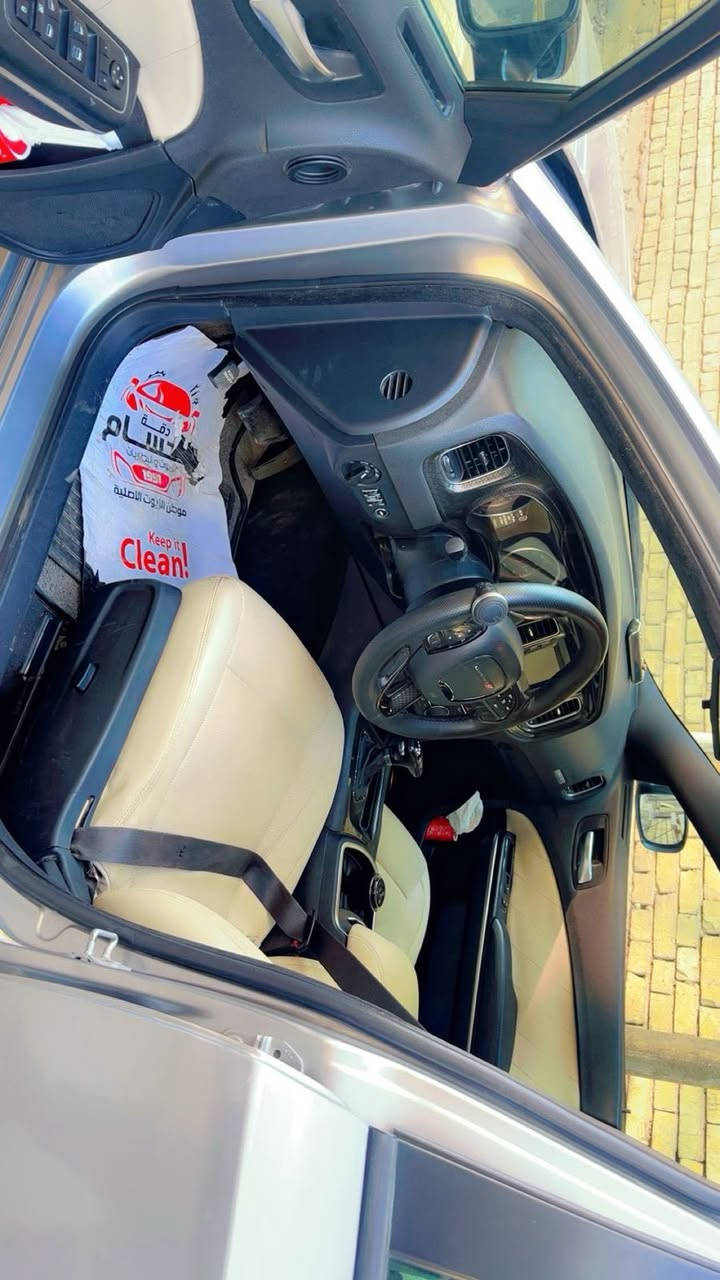 السلام عليكم ورحمة الله وبركاته
دوج جارجر 2016 رقم سليمانية الجديد
تحويل ثاني يوم
السيارة جديده بمعنى الكلمة
كير مكينه حدادية كفاله
لغود شواطي كفاله بدون ايرباك
مواصفات sxt 
داخل جلد ابيض
مكينة 3600
لايت زينون
تخم تاير جديد
السونار مرفق بالمنشور 
سيارة جاهزه من كولشي
مكان السياره بغداد
السعر 173 وبيها مجال

‭0770 016 7849‬
