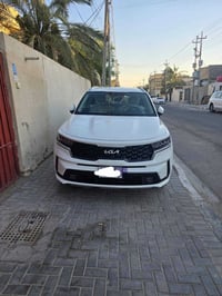 سورنتو ٢٠٢٣ • ٦ سلندر ٣٥٠٠ • ٧ راكب