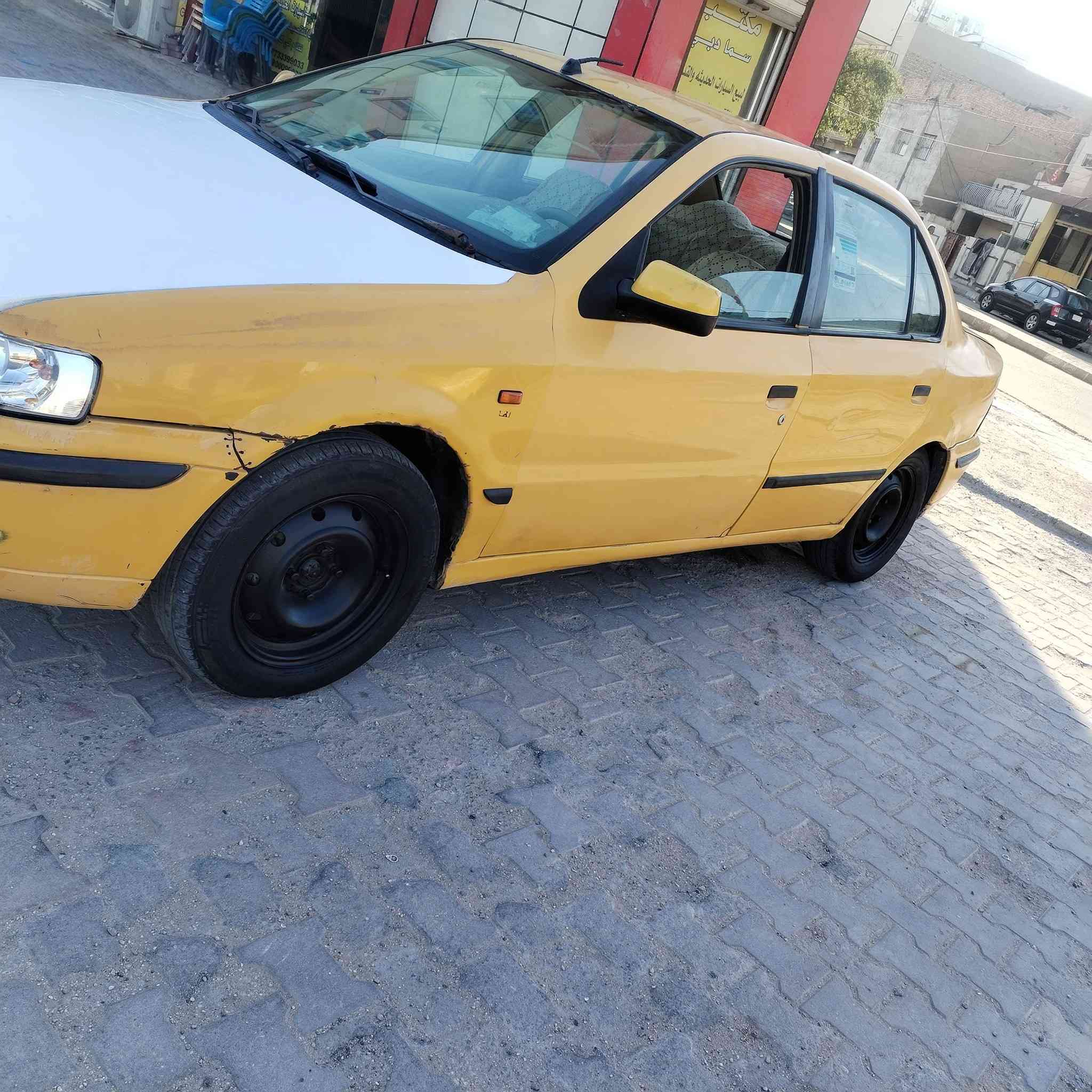 للبيع سمند موديل ٢٠١١ مكفوله ماعدا باب السايق مبدل السياره جاهزه مكينه جديده شرط كير شرط حداديه السياره مابيه نقص رقم قادسيه مصفره هيئه وغرامات السعر ٢٦ وبيه مجال بسيط مكاني السماوه المركز للاستفسار ***********
