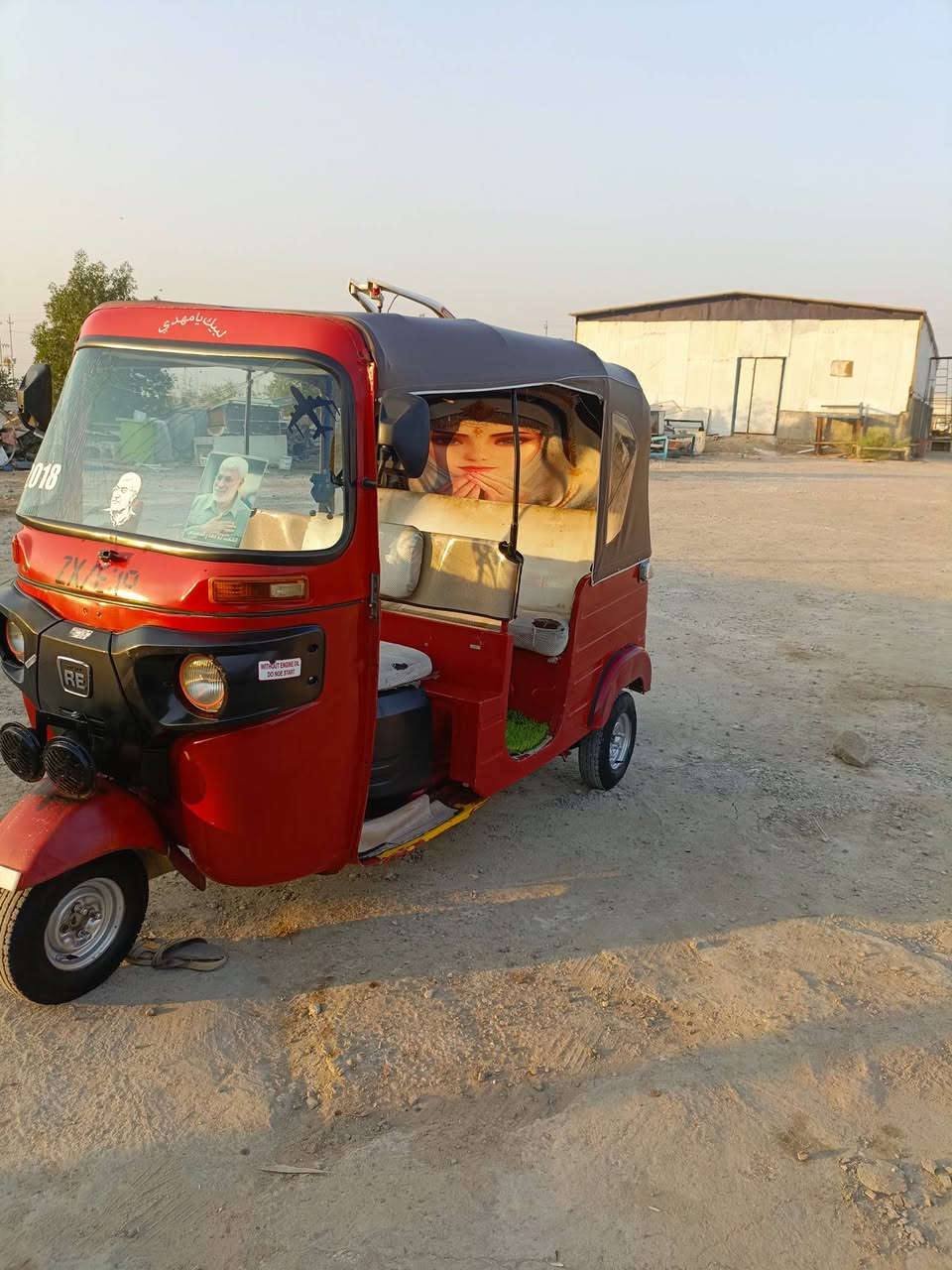 تكتك اللبيع موديله18 تكتك نضافه90 بل ميه ما ناقصه شي شراي خاص او يتصل *********** وبخدمته
