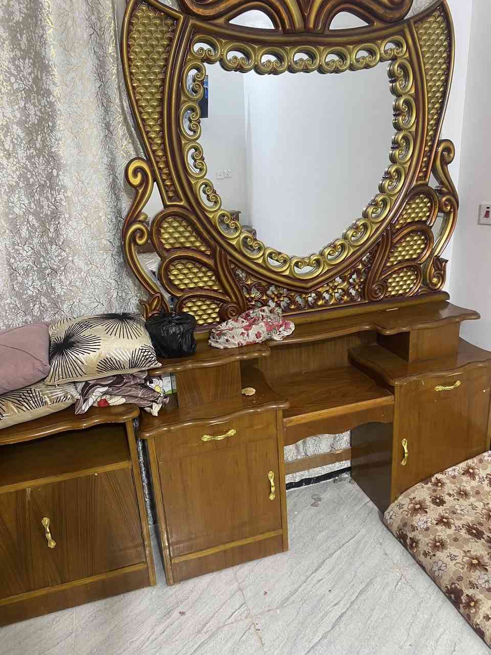 السلام عليكم غرفه كامله عدا التاج مال الجرباية بنقل استشهد ب بـ425وبيهاا مجال


**إذا كنت صاحب هذا الإعلان وتريد حذفه لأي سبب، رجاءا أرسل رسالة إلى الدعم الفني**