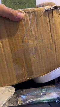 ساعات • لللي يريد • بخدمتكم