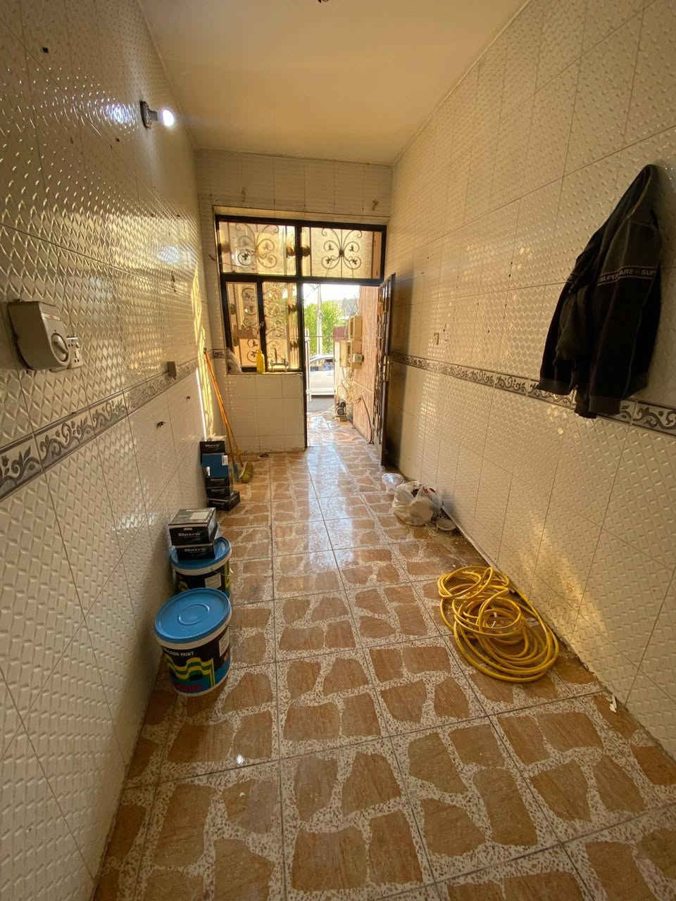 للايجار 75 متر السيديه الضباط مربع القاده غرفتين وصاله مطبخ صحيات ركن ايجار 750
للاستفسار الاتصال على الارقام 
***********
***********
