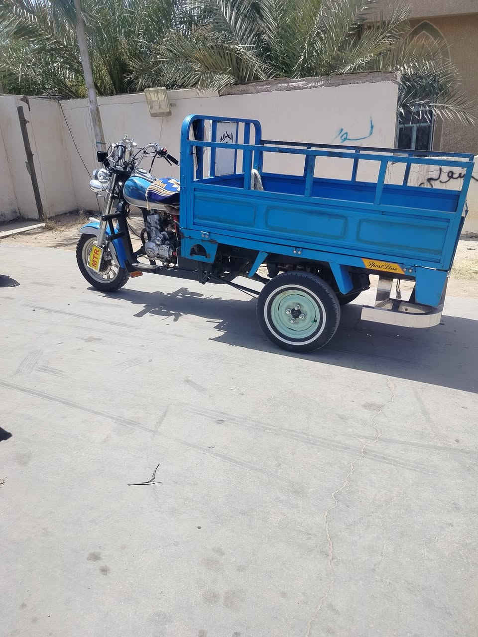 للبيع 2007 بدون راعي بدون راعي لاتخابرني تكلي بيه راعي لو لا رقم اسود مكفوله من طك ولحيم وخياس سعر 1600 نجف مشخاب ***********
