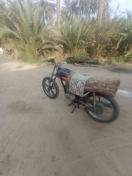 السلام عليكم للبيع دراجة موديل 16 كلك مكفولة من السرقة من كل النواحي لا تبخير ولاناقصها شيء ب 200 وبيها مجال مكاني حله محاويل علي بن الحسين(ع) الرقم *********** وبي واتساب
