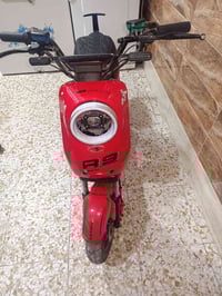 دراجه شحن للبيع R9  بس بطاريات تعبانات مالتها للبيع مراسله خاص مراسله ...