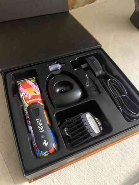 مكينة فيراري للبيع مستعملة مرة وحدة كامل ملحقاتها السعر 45 للاستفسار ***********
