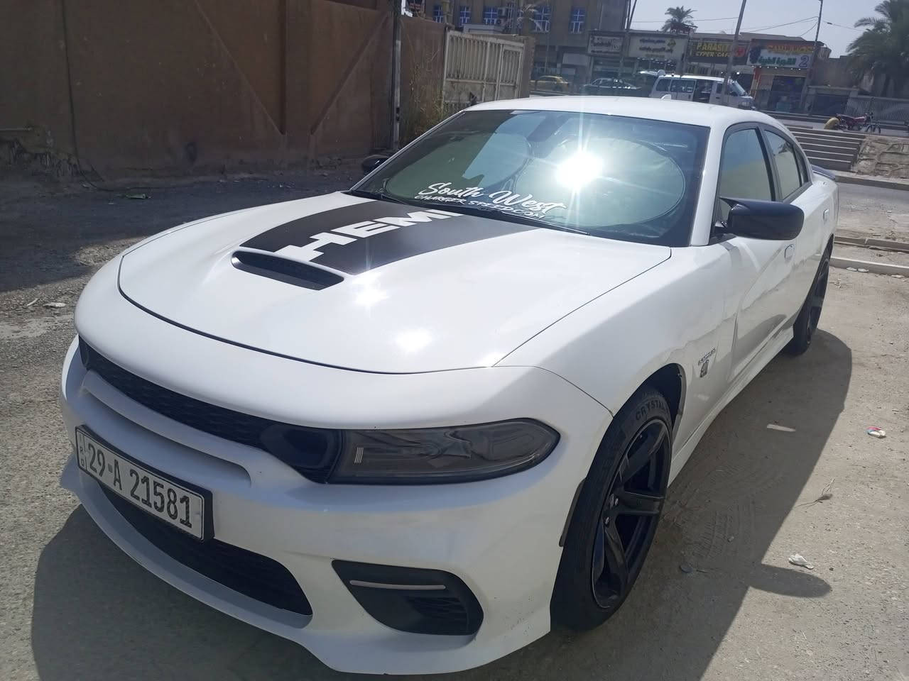 السلام عليكم 
جارجر 22 هيمي للبيع
للاستفسار اكثر اتصل على الارقام التاليه//***********//***********
السياره ب اسمي
