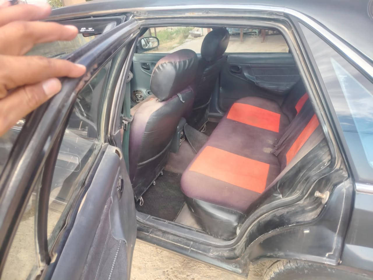 السلام عليكم برنس 1994 بغداد للبيع العنوان بغداد اليوسفيه ***********
