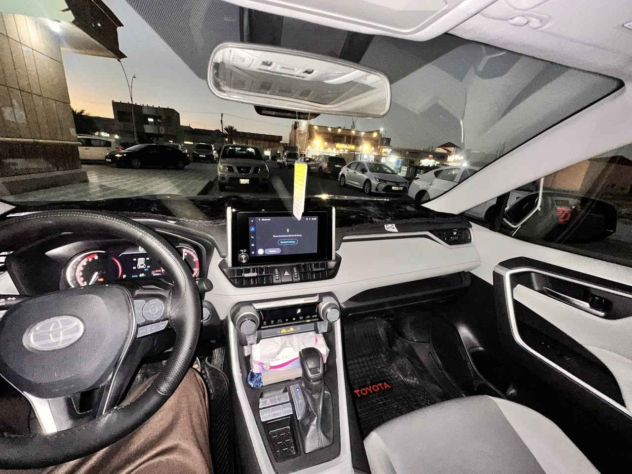 RAV4 XLE Premium 2024
• بصمة
 Two wheel drive  2w• ⁠
- سلايد⁠
- كشن جلد داخل لونين
- ⁠تشغيل عن بعد
- ⁠٣ وضعيات قيادة
- ⁠تبريد امامي خلفي
- ⁠ويل حجم كبير
- ⁠رقم اربيل
حادث السيارة كما موضح في الصور 
تبديل باب السايق بلادي نفس اللون وچاملغ امامي.
البچم كبس
2T3C1RFV7RC274727 رقم الشاصي/
السيارة ماشية 31000 مايل قابل للزيادة.
للتواصل على الوتساب/***********
