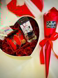 هدية عيد حب • سوار كلبجات • عطر نسائي