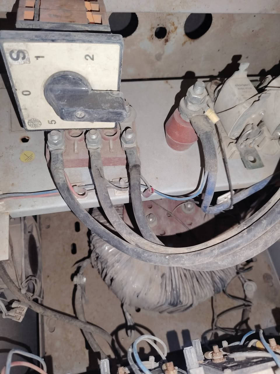 رافعه فولتيه تركيا75 كيفي للبيع
***********
