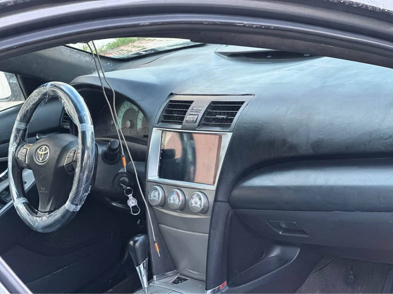 تويوتا كاميري موديل 2011 فول مواصفات رقمو سنوي نوية. بيلاد سبورت سلايد كوشين جلد كوشين كاره باي کوشین هيتر ده بل سالونسا سوكان
په بوله كيج شمحه .3بارجه ي سبوخة بۆ زانیاری *********** أربيل, العراق
