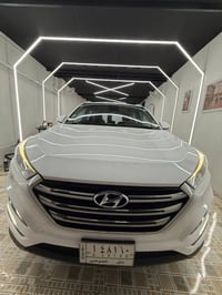 توكسان خليجي موديل 2017 مواصفاته معروفه شاشه كبيره داخل صاج كشنات جلد ...