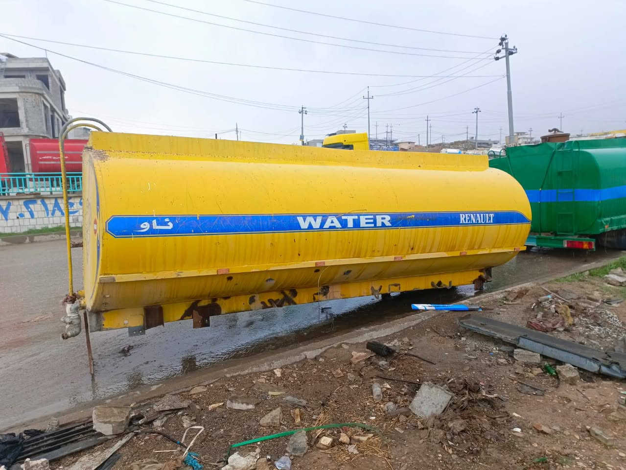 تەنکی بۆ فرۆشتن 15هەزارە ڕەقەم تەلەفون ***********
