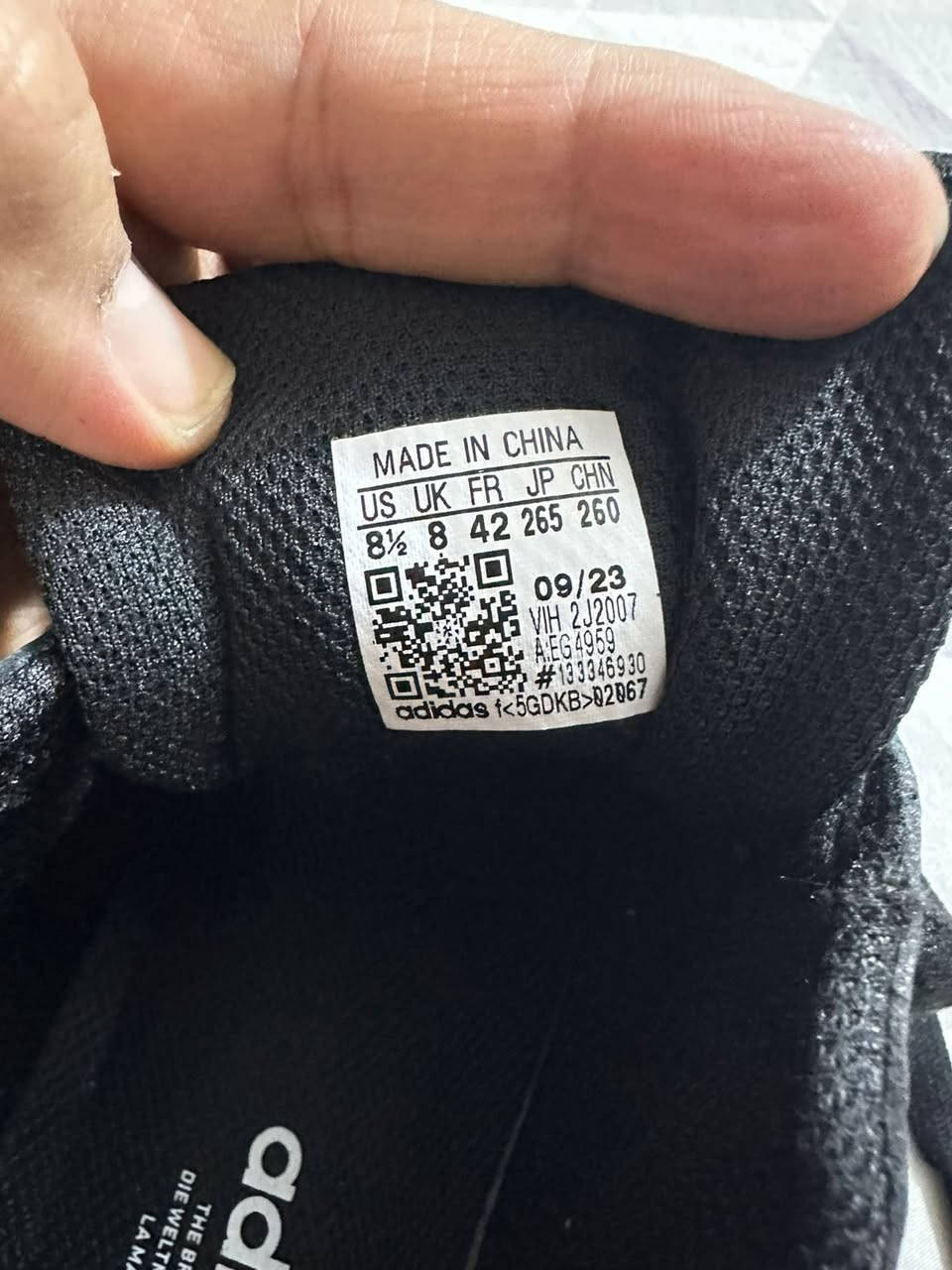 قياس 42


**إذا كنت صاحب هذا الإعلان وتريد حذفه لأي سبب، رجاءا أرسل رسالة إلى الدعم الفني**