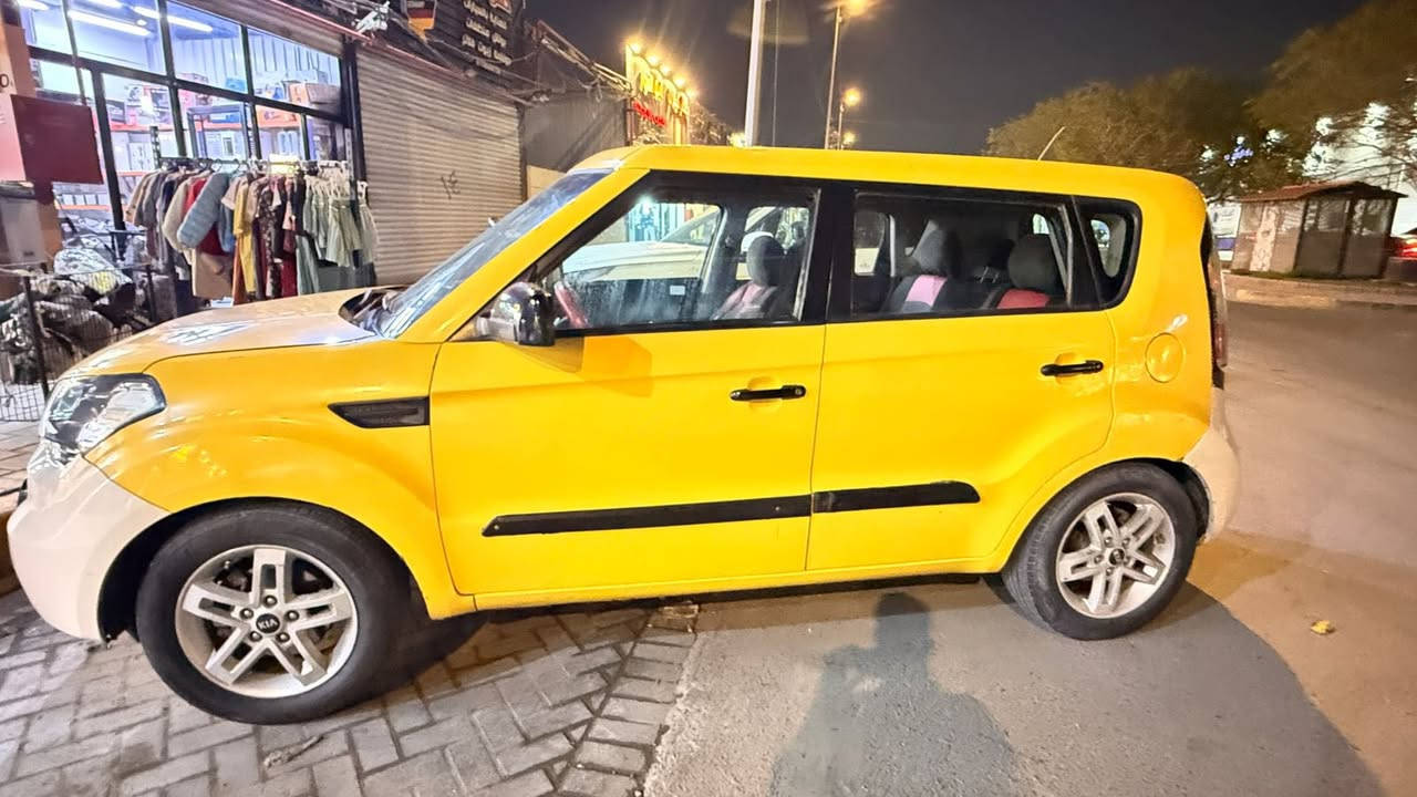 سلام عليكم
كيا صول مديل 2011 اجره بسمي تحويل مباشر حادثه بس جاملغ الخلفي 
مكينه 2000 دوش
سعر 68$ بيه مجال 
***********
عنوان بغداد
