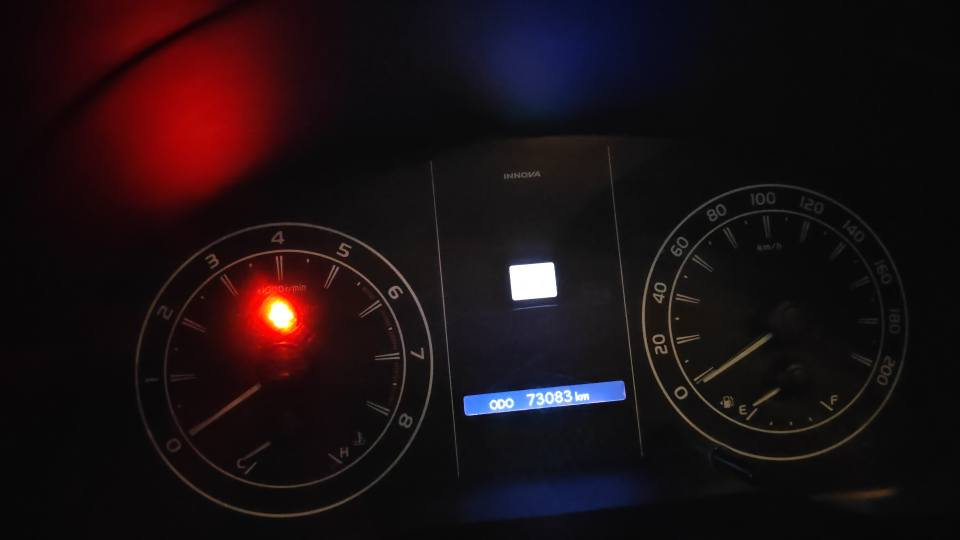 سلام عليكم ورحمة الله تيوتا اينوفا موديل 23رقمه بغداد بسمي تحويل مباشر سنويه ورقم وهزه جدد ماشيه 73الف تكسي دبي لونهه خاكي سياره جديده وجاهزه تخم تاير  ودوشمه جدد بيه جاملغ امامي جهه السايق تبديل مكان السياره النجف الاشرف تبريد ثلاثه قطع محرك وكير وتبريد حداديه هايلوكس غني عن التعريف السعر 215 مكان السياره النجف الاشرف للتواصل *********** النجف, العراق
