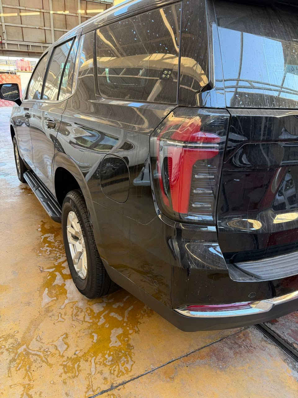 سلام عليكم تاهو  ايل اس موديل ٢٠٢٥ ماشيه ١٧٠٠ سياره بحاله الوكلاه مضروبه نانو سعرها ٥٩٥$  شركه المنصور  عنوان بغداد اي ستفسار *********** ليس متواجد عله الفيس
