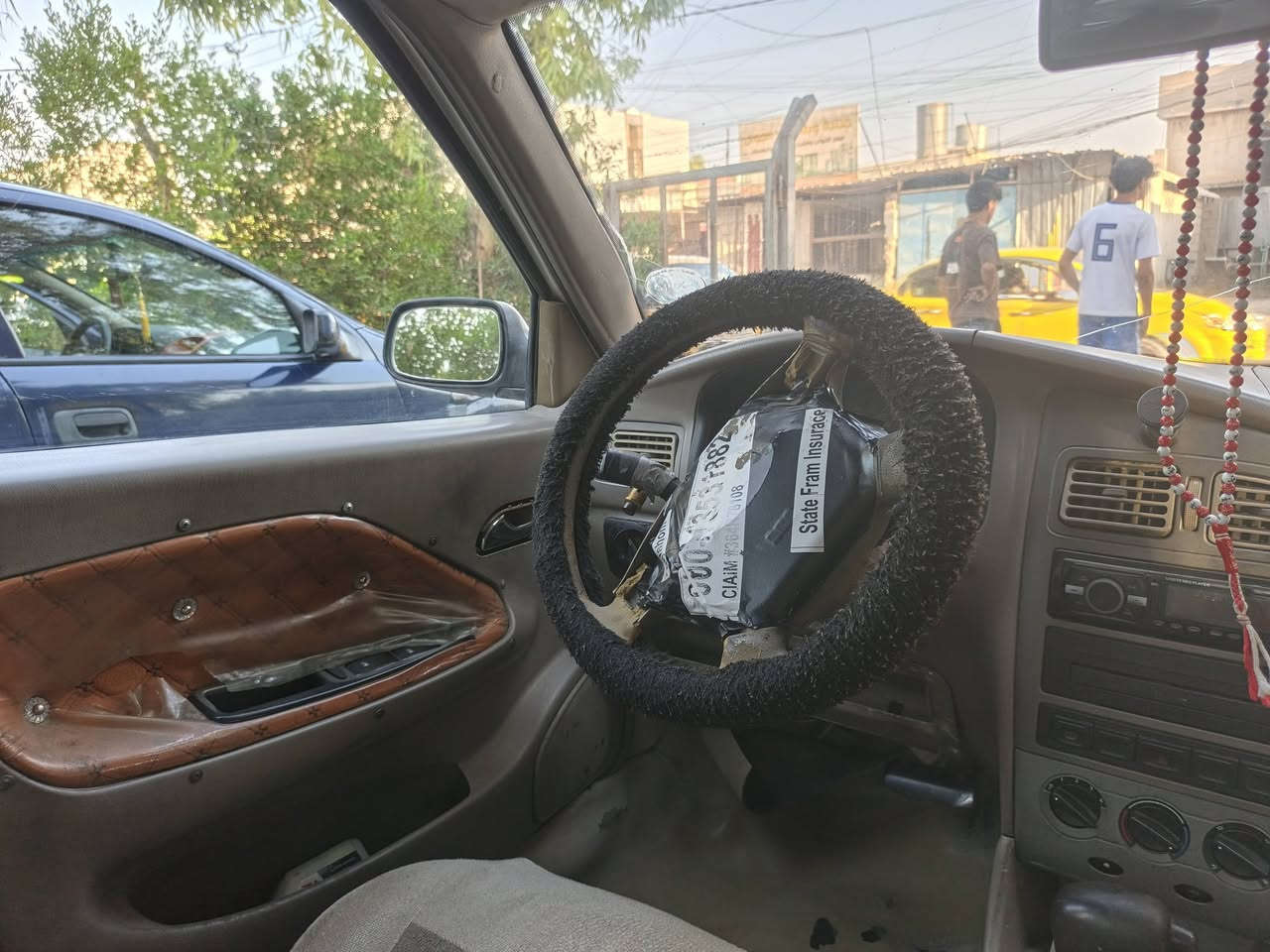 شيري كوين  2009 كير اوتماتيك محرك وكير تويوتا كورلا يارس كوبون بانزين شرعي بالموصل مكانات صبغ رقم بغداد ألماني محرك وكير دمعة طخم جديد سيارة جاهزة من كلشي السعر 37 وبيها مجال مكان السيارة موصل الايسر
***********
