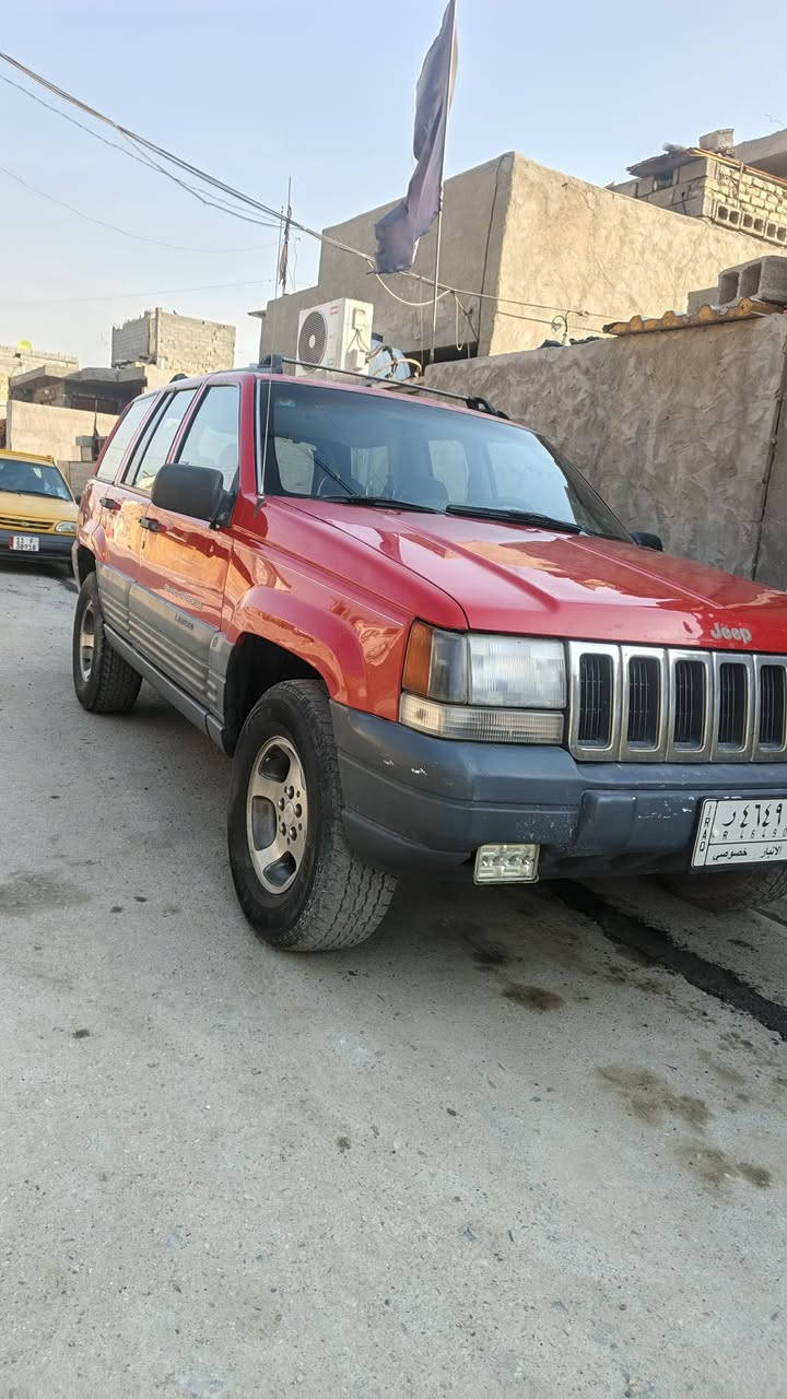 السلام عليكم جيب شيروكي 96 شرط ماكو بنضافتها مكينه وگير حاويه سته بلادي تخم تاير صدو حلوو كهربائات كلهاا فول على بلادهاا بريك ادامه جديده جام اربعه كهربائيالسياره مكفوله من الضربه مصبوغه حزام فقط السعر 60 عنواني بغداد ***********
