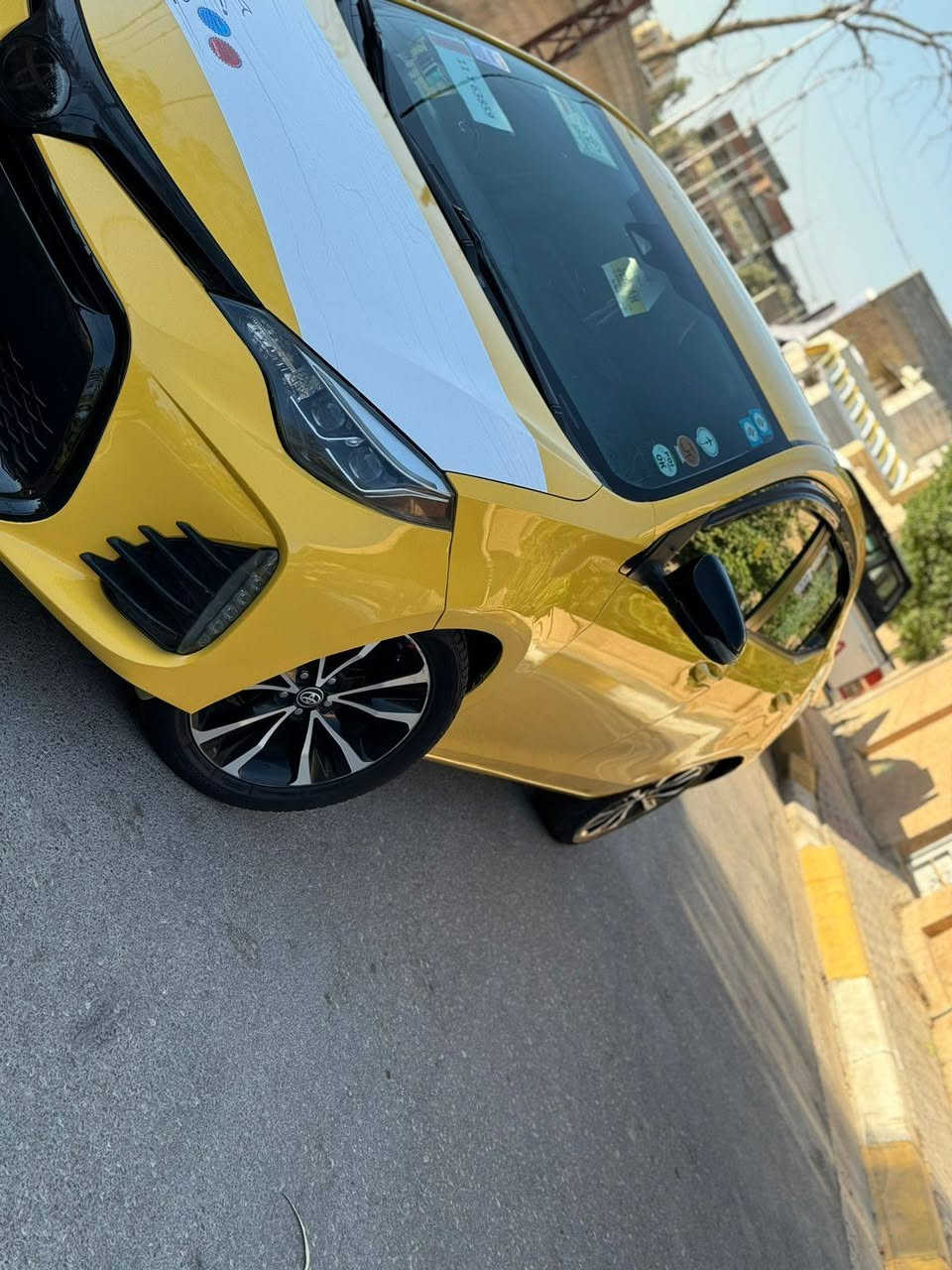 سلام عليكم كورلا موديل ١٩ SF لا ايرباك ولا دواخل شرط الفحص  ✔️  حادث أمريكا  بس جاملغ خلفي بس بلعراق صار بيها ربع البنيد فقط بنيد وباب سكن فقط بارد بس وكلشي مصور يمي سياره شرط نظافه ١٠٠٠ بل ١٠٠٠  شرط ماشيه ١١٢ شرط مكاني كركوك  سياره غاز بانزين بطاقه بانزين  *********** سعر ١٦٥ وبيها مجال
