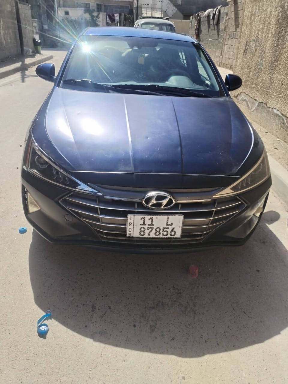 النترا موديل 2019 وارد امريكي ماشيه 71 الف ضربتها خفيفه بالبجم بس دعاميه مبدله وشبر بالجاملغ الامامي على البارد كير ومكينه مكفولات سياره جديده تجي تشوف بعينك  الاتصال ***********
