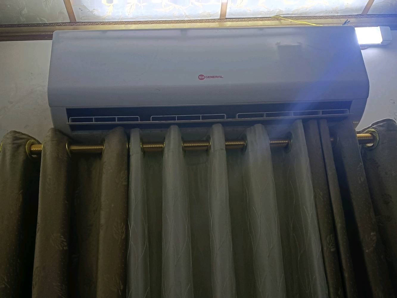 سبلت طنين وسدس
جديد شغال شي قليل + يحتاج غاز
تواصل واتساب الرقم