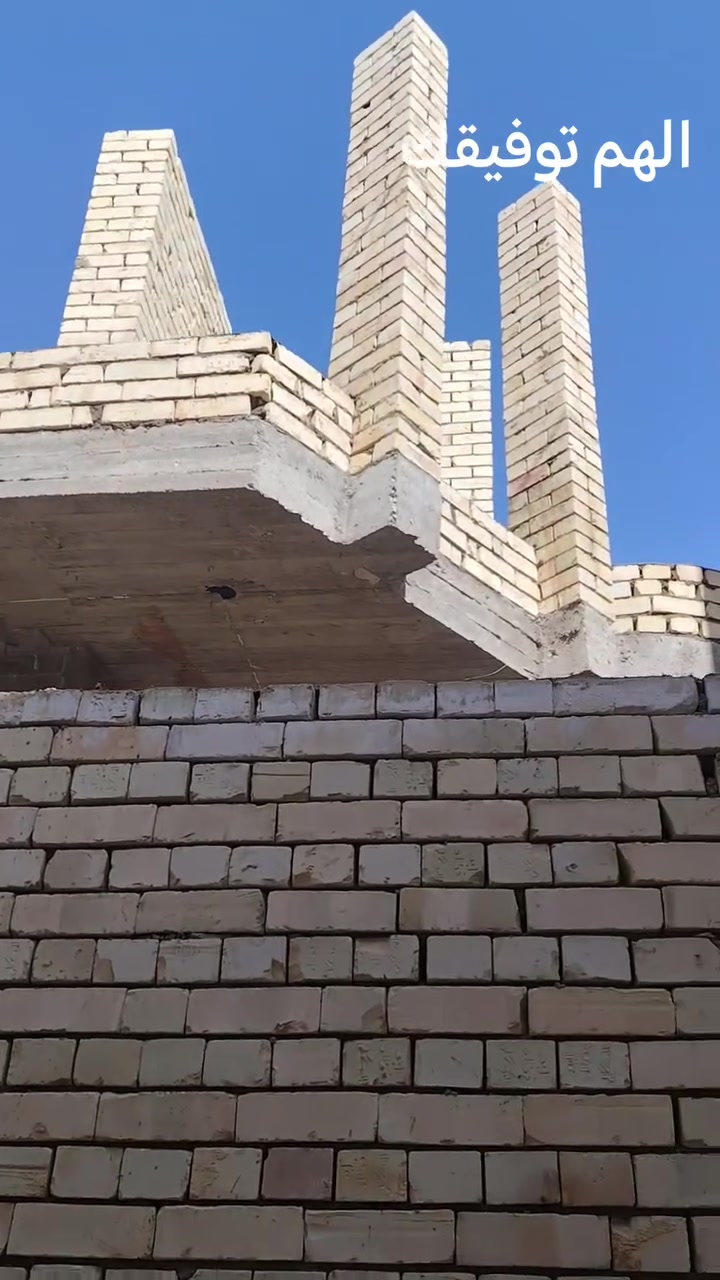 سلام عليكم خلفه بناء متفرغ حاليا شغل درجه اولى واستمرار بالعمل وزن مظبوط لتواصل ***********/***********
