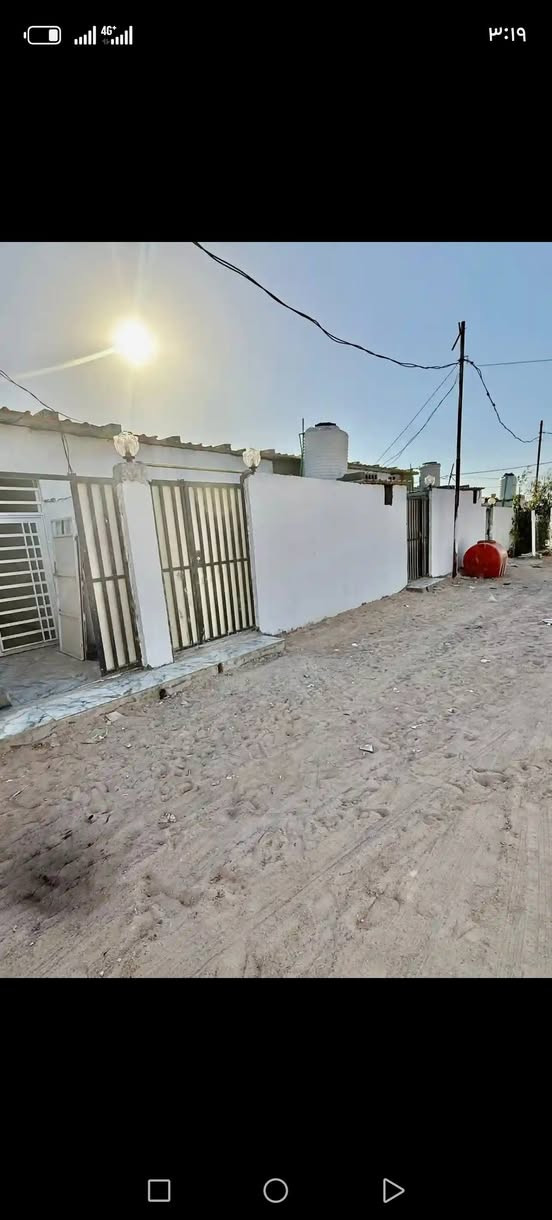 2 دار للبيع مساحة 100 متر لكل دار سعر البيت 🏠 15. مليون البيت. يتكون من غرفه وصاله ومطبخ. وكراج
البيت جاهز ونظيف غير مسكون للاستفسار ☎️ اتصال فقط غير متوجد على فيسبوك صاحب الحساب مكلف بل نشر اتصال فقط
العنوان📍النجف الاشرف طريق كربلاء 
البيت يبعد عن الشارع ١٠٠ متر للاتصال ⤵️
رقمي *********** 

2 دار للبيع مساحة 100 متر لكل دار سعر البيت 🏠 15. مليون البيت. يتكون من غرفه وصاله ومطبخ. وكراج
