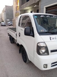 كيا بونجو ٢٧٠٠ • موديل ٢٠١٤ • مكفولة