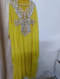 مقاس ٤٠-٤٢ • قطعة