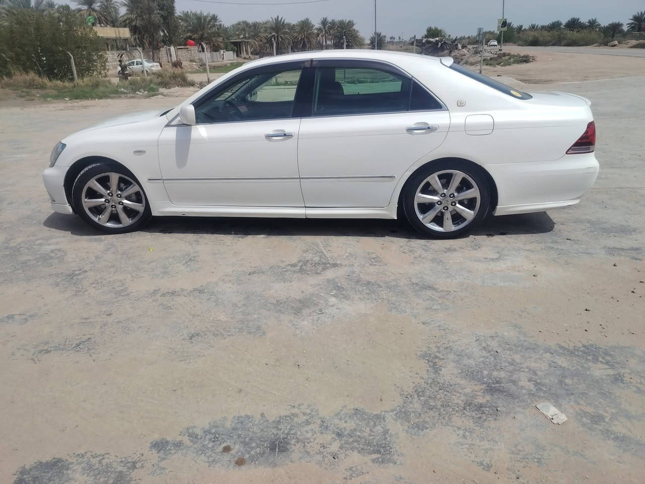 السلام عليكم شاهينه موديل 2006رقم بغداد بسمي سنويه ل٢٨ مشروع وطني سياره جاهزه من كلشي مكينه وكير جدد تخم تاير جديد حداديه جديده سياره قماره فقط ولباقي مكفول تحويل ثاني مكان بابل السعر ١٤٠ وبيهامجال اتصل ***********
