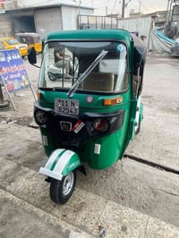 ٢١ شهر ١٠ رقم وسنويه مكاني بغداد الكماليه عارضها ب 6 ملايين  وبيها مجا...