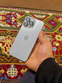 ايفون 15 برو ماكس ذاكرة:256 بطارية:90 بلادي دبل سيمZA  جديد طك وما مفت...