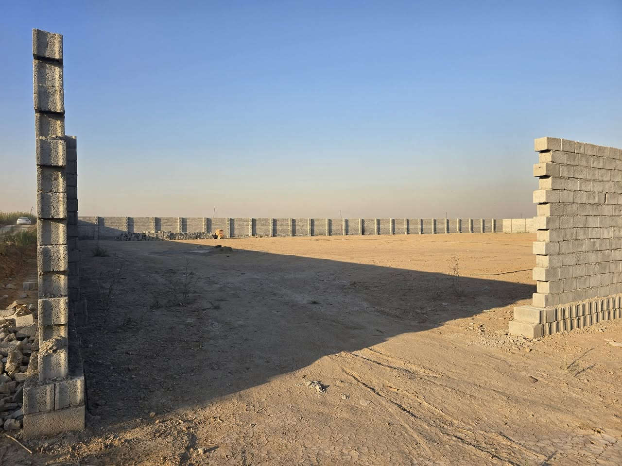 دونم للبيع بالمدائن مثل ماموضح بالفيديو تبليط كهرباء ماي كلشي متوفر سعر الدونم ٦٠  ***********/*********** واتس
