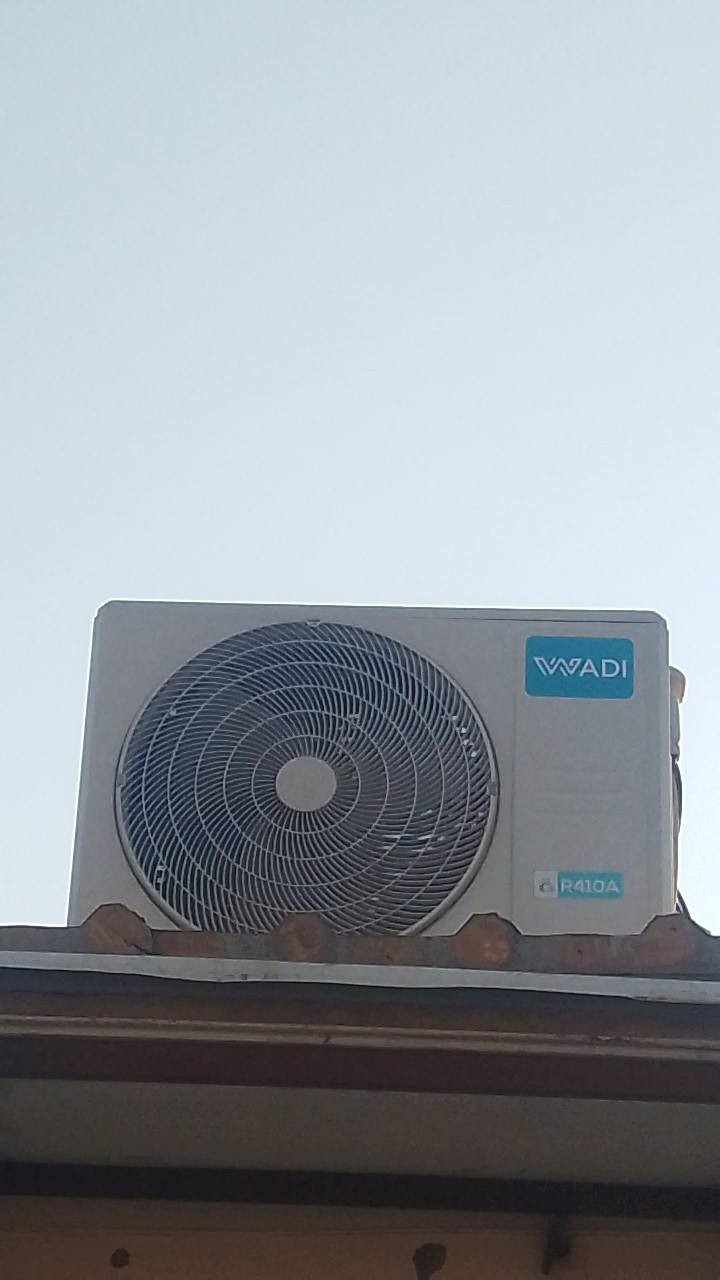 سلام عليكم يوجد سبلت البيع الوادي 2طن العنوان بغداد المشتل شارع التومنيه رقم الا ستفسار *********** وأمانت الله سبلت نضيف ميل اسوق
